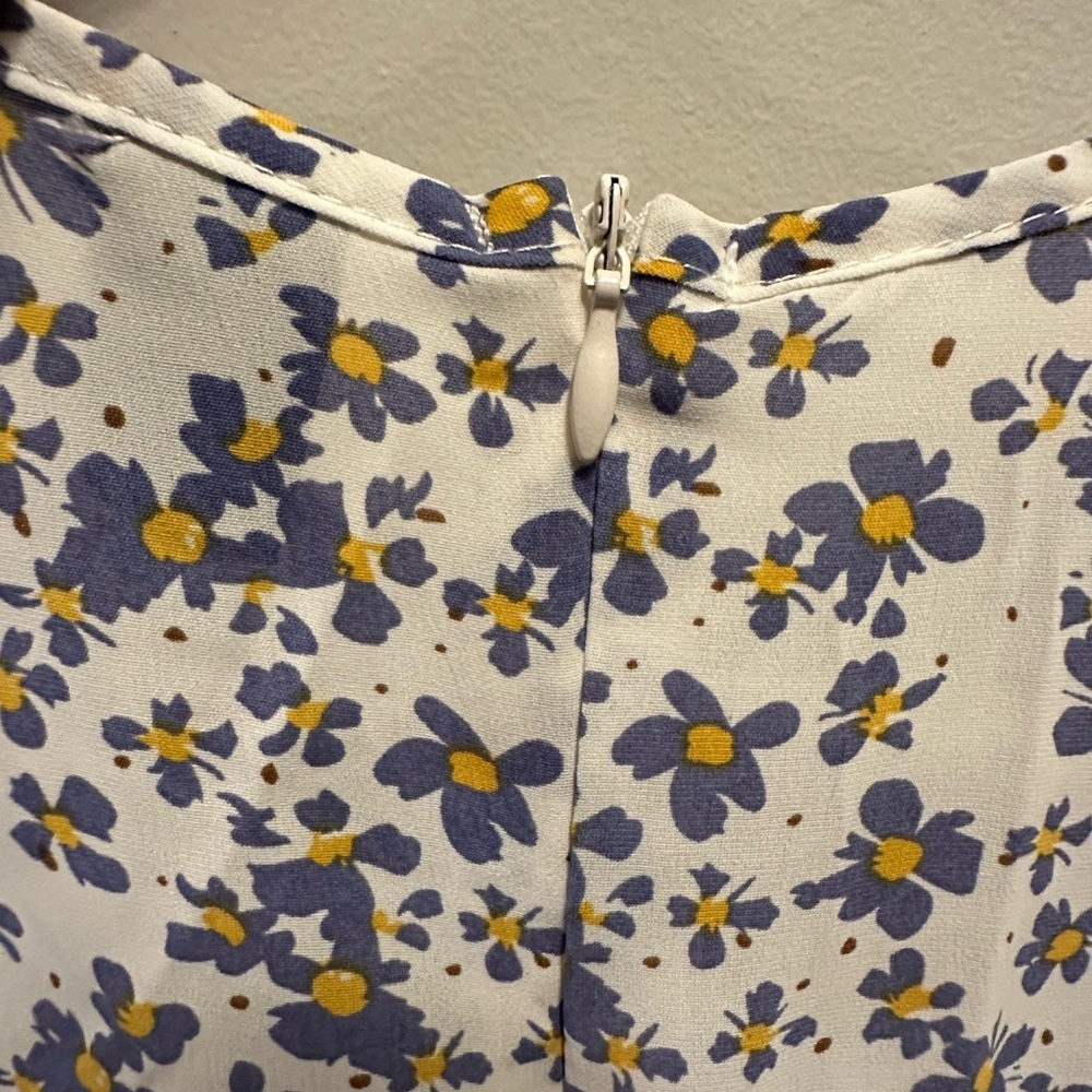 SHEIN White Dress with Blue and Yellow Floral Pattern - Picture 5 of 7